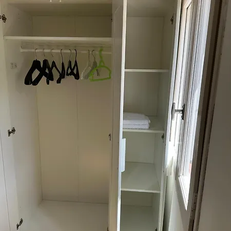 T2, 4 Couchages Avec Terrasse Privee, Proche De La Cure Thermale, Centre-ville Apartament