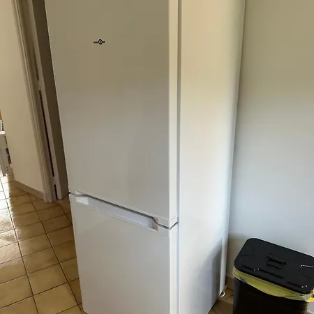 T2, 4 Couchages Avec Terrasse Privee, Proche De La Cure Thermale, Centre-ville *